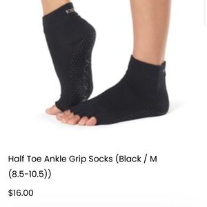 toesox Half Toe Ankle Grip Socks in Black